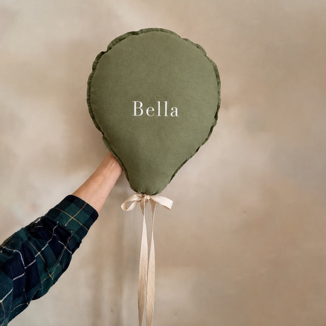 wall balloon - moss green