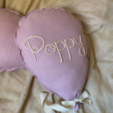 Hand embroiderd wall balloon - blush